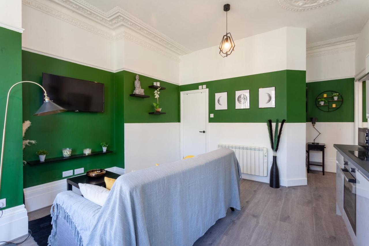 Hove Seaside Getaway Apartments 외부 사진