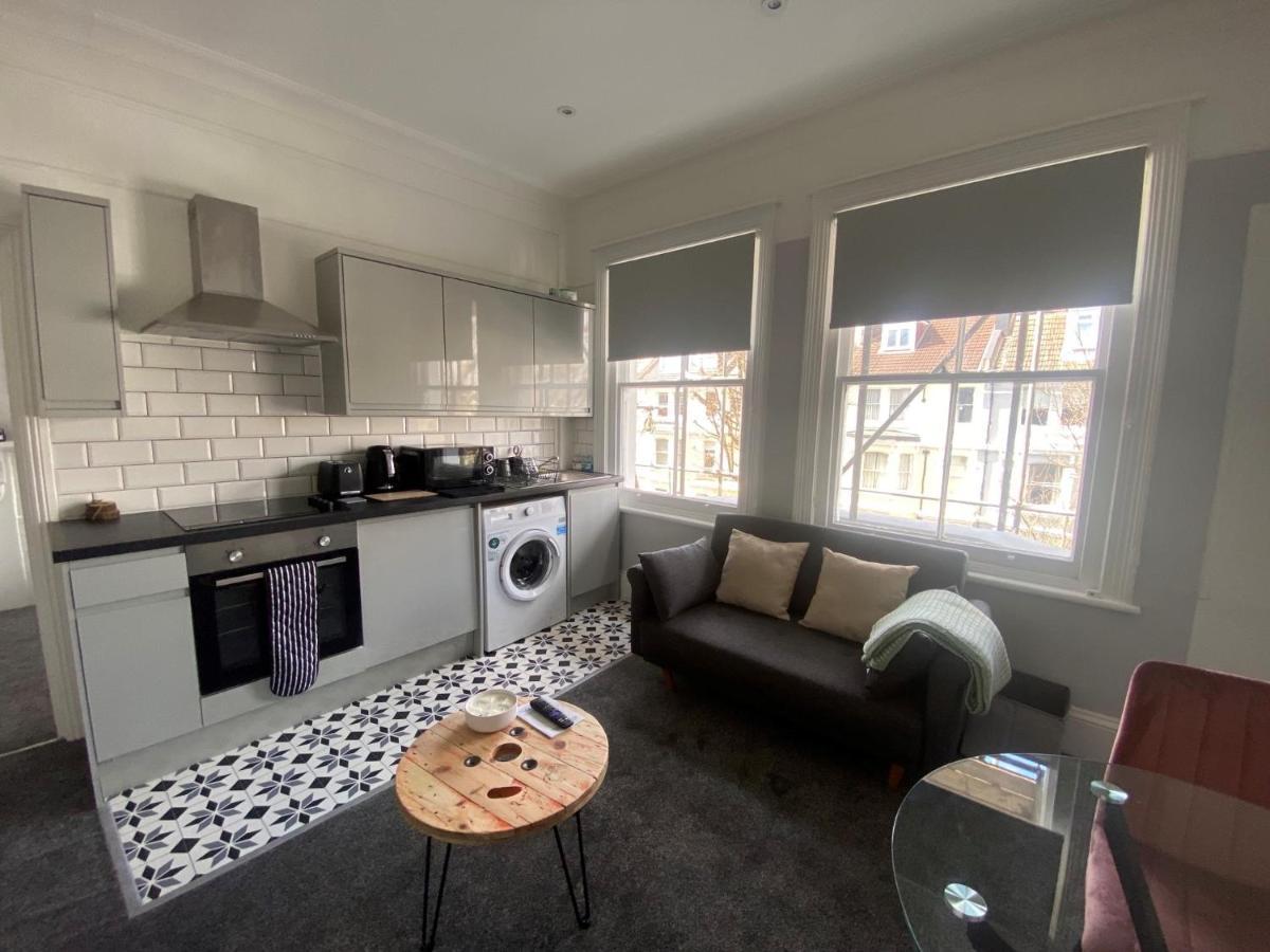 Hove Seaside Getaway Apartments 외부 사진